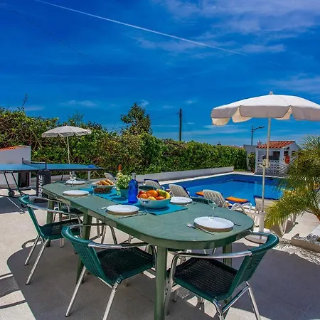 Animado By 빌라 알부페이라