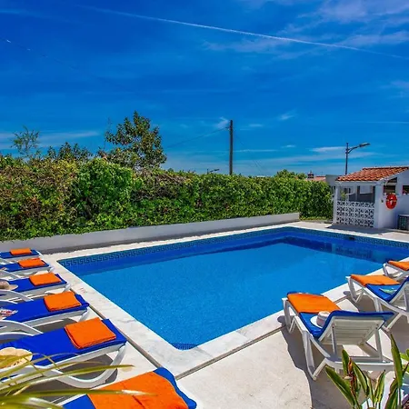 Animado By 알부페이라