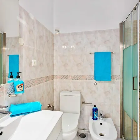 Animado By Вілла Албуфейра